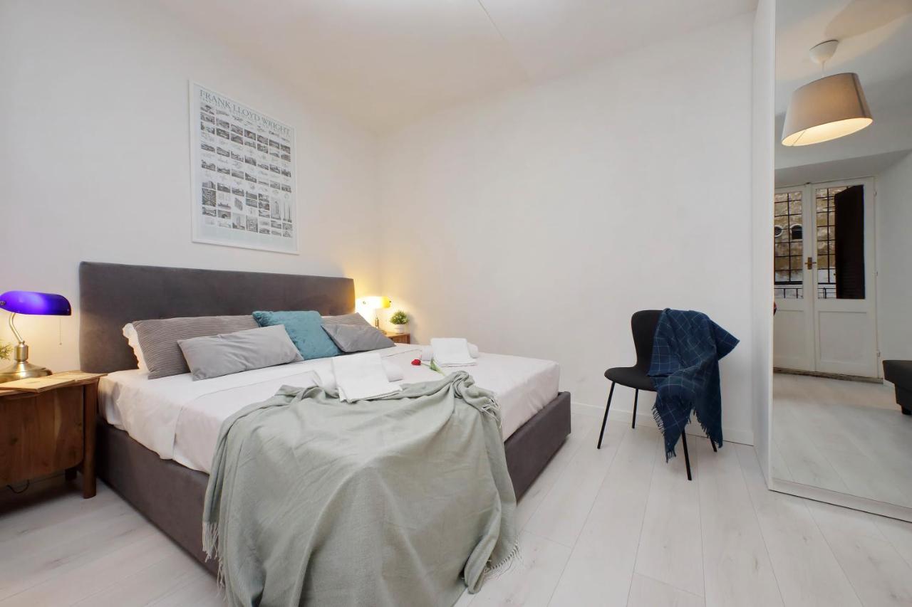 Monti Spacious Apartment 2 Roma Exterior foto
