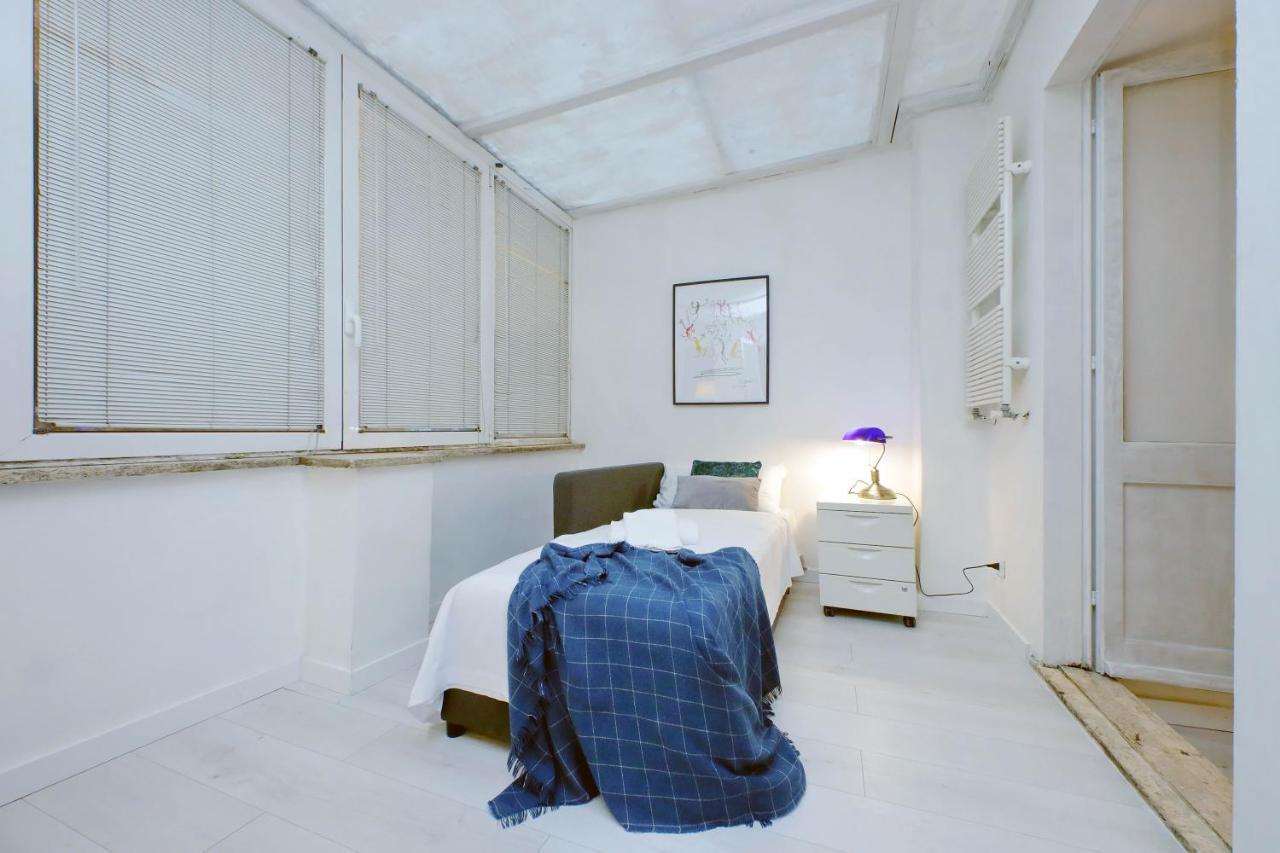 Monti Spacious Apartment 2 Roma Exterior foto